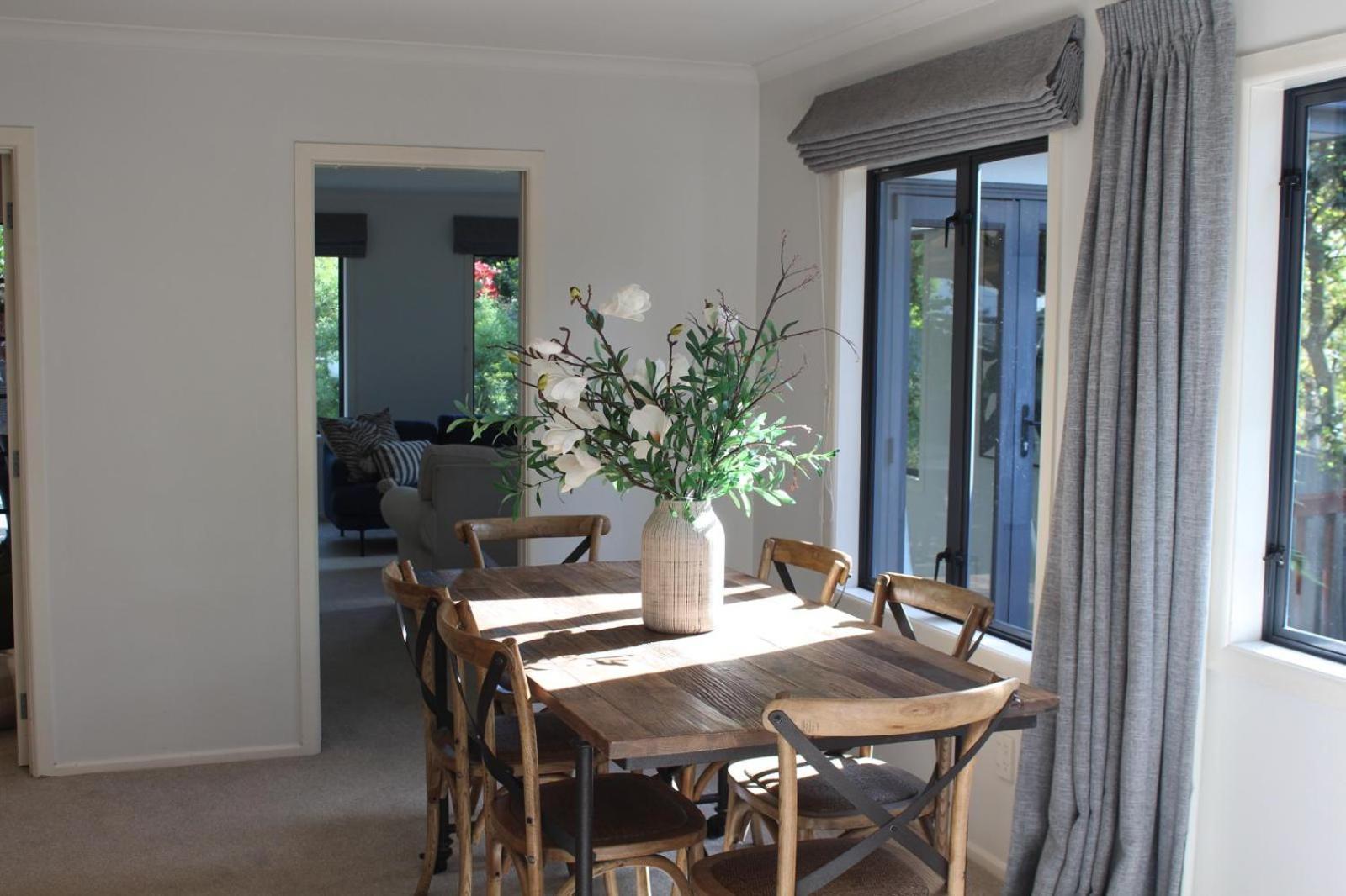5-Min Walk To Village - Havelock North Holiday Home With Spa Pool Zewnętrze zdjęcie