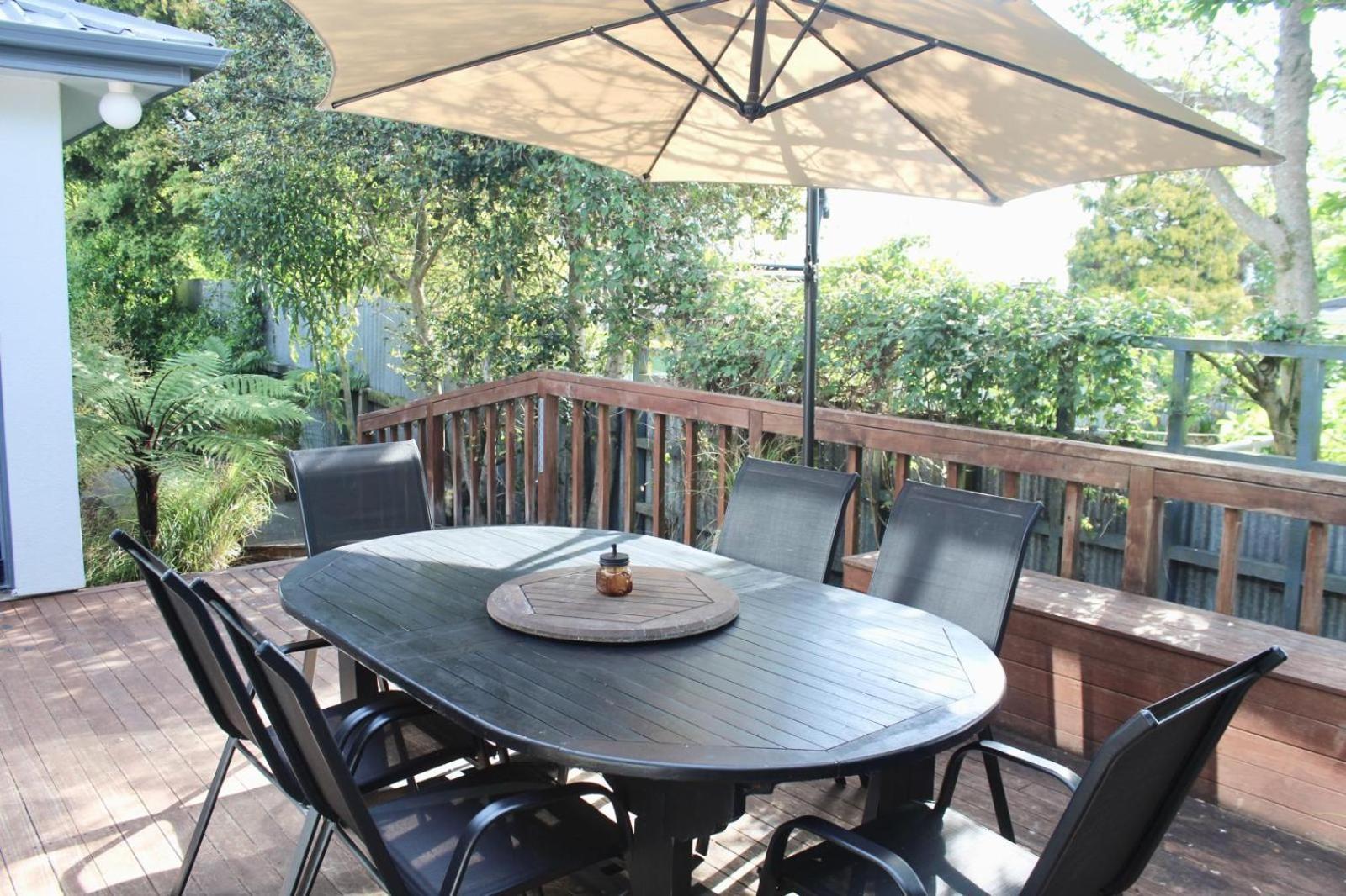 5-Min Walk To Village - Havelock North Holiday Home With Spa Pool Zewnętrze zdjęcie
